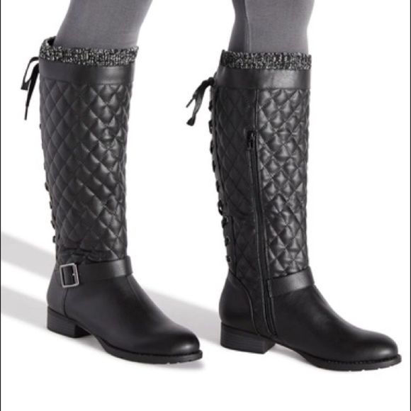 Shoe Dazzle Shoes Nwt Shoedazzle Lexx Black Quilted Laceup Boots